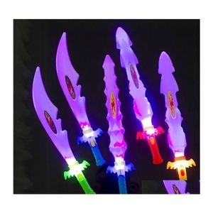 LED -Schwerter/Waffen LED -Schwerter/Waffen 8 Stcs Luminous Schwerter Spielzeug Kinder leuchten blinkende Zauberstäbe Party Plaything Prop Cosplay Boy Toy Ou Dhozn