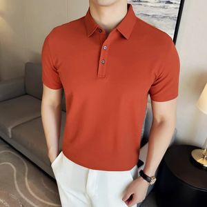 Herren Kurzärmel -Polo -Shirt 2024 Sommer Britisch -Stil Feste Farbe Casual T -Shirt Pure Cotton Slim Fit Mode Men Kleidung 240425