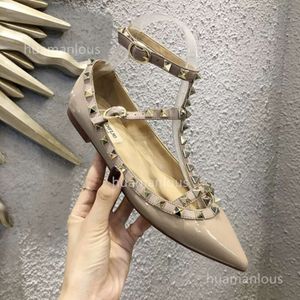 Heel v Leather Womens Pumps Stud Shoes Vlogoo Designer Rivet Pointed Flat Valentyno Shallow Ring T-shaped High Spring Single 2024 UQQ5