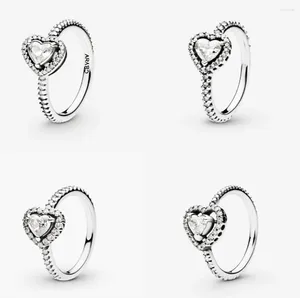 Ringos de cluster S925 Sterling Silver Heart Ring com diamante - incrivelmente detalhado e artesanal com perfeição