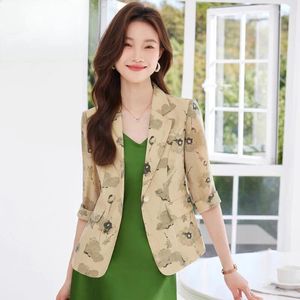 Женские костюмы короткие пиджаки Женская свободная пиджак высококачественный весенний лето-лето-стройный максимальный корейский