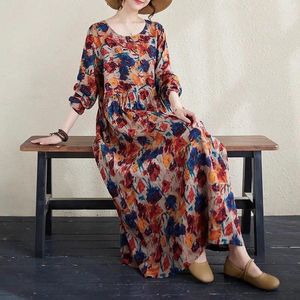 Vestidos casuais 2024 Primavera Autumn Idosa de meia-idade Roupas da mãe Ethnic estilo o pescoço de manga longa Vestido de mulheres retro estampadas retrô