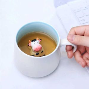 Muggar Creative and Cute 3D Animal Shaped Ceramic Cup Milk Coffee Cup med handtag som används för gåvor Hemkökdrycker Multiformad kopp J240428