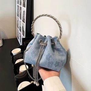 24SS Women's Fashion Fabric Bag Shoulder Bag Casual Chain Bag Bucket Bag Women's Handbag Shoulder Bag Crossbody Bag 17CM Opnvh