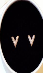 Super Glittering new ins fashion luxury designer diamonds zircon Letter V small stud earrings for woman girls gold silver6369847