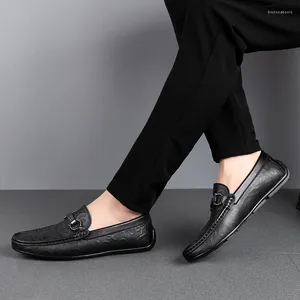 Sıradan Ayakkabı Yüksek Kaliteli Erkek Sonbahar Orijinal Deri İngiltere Moda Loafers Erkek Ayakkabı Erkekler Erkek Daireler Üzerinde Kayma