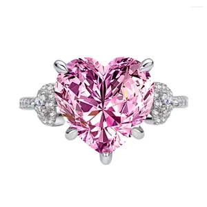 Clusterringe modische leichte Luxus -Präzision eingelegtes herzförmig 12 mm rosa Diamant 925 Silber High Carbon Ring