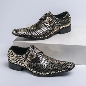 Sapatos casuais de alta qualidade clássica fivela masculina moda elegante homem formal homens escorregar no escritório Oxford Shoe para baile