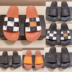 Sandálias masculinas para homens Sliders de borracha de borracha para homens marcas brancas marcas impressas sandale verão mcms praia sapatos de mulas tamanhos 38-46