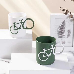 Mugs Bicycle handle couple toothbrush cup PP cup juice milk student dormitory cup 400ml Christmas gift J240428