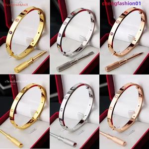 Designer Screw Bracelet Fashion Luxury Jewelrys Trendy Bangle 18K Gold Plated Titanium Steel Diamond for Women Men Nail Bracelets Silver Classic designer Jewelry