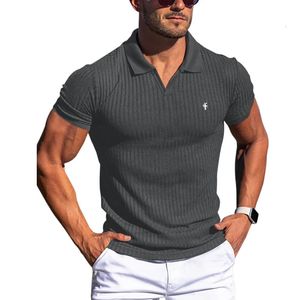 Summer Mens Tshirts Turndown Collar Stripe Vertical Secy Secy Secy Polo Polo Sports Sports Fitness Training Roupos Top 240416