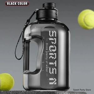 1.72.745L Large Capacity Sport Water Bottle with Time Scale For Fitness Camping Men Water Kettle Gym Cycling Cup Drink Bottle 240426