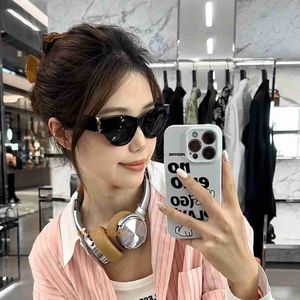 Marca clássica Retro Yisell Sunglasses 2024 CAT OLHA PLAY SUL Protection e UV Driving Fashion Versatile Workery Women