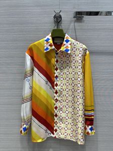 2024 Nya vårens sommarkvinnor Blusar Lapel Neck Long Sleeve 100% Silk Fashion Märke Samma stil Skjortor Lyxdesigner Skjortor 0428-3