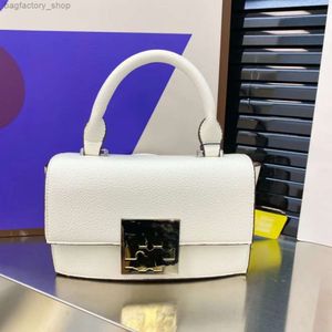 Lüks Tasarımcı İndirim Çantaları Yeni Kişiselleştirilmiş ve Minimalist Kız Çantası Eşsiz Dign Doku Instagram Moda Crossbody Small Square