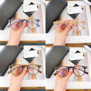 Designer 2024 Designer de moda Os óculos de sol CH8023 Placa com fontes pernas Pure Desire Fairy Eyes Mirror Frame Edition Feminina Qualidade original