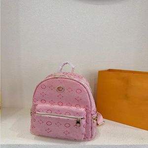 24SS Women's Luxury Designer Denim Backpack, A Backpack With High Fashion Head-turning Rate, Light Capacity And Large, A Necessary Cpvh