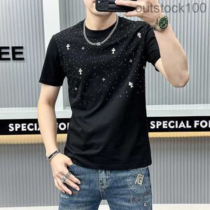 Highgrad Luxury Chrommss Designer Clothes European Slim Fit Crossatile Cross Diamond Fashion Trend Etikett Light Luxury Mens Youth Tshir med 1: 1 Brand Logo -D