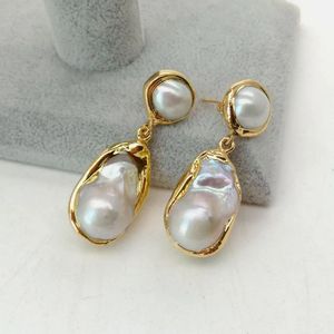 Yygem White Nucleated Flameball Barock Pearl Gold Color Plated Stud Earrings Earrings Luxury Wedding for Women 240419