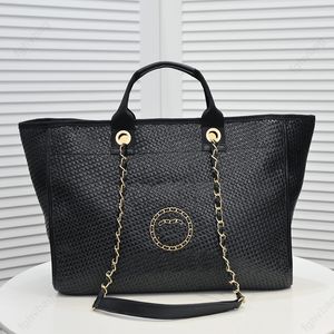 Halmstrandsäckar stora kapacitet shopping väskor lyx handväska designer väskor mode kedja axelväska crossbody väska hög kvalitet vävd tygväska sommar bärbar väska