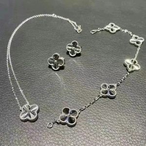 S925 Silver Lucky Clover Clover Sailoron Halskette Designer Schmuck Klassiker vier Blatt Luxus Goth Whale Schwester Natur Have Kettenhalshalsketten Geschenk