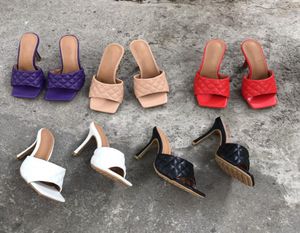 Модный роскошный дизайнер Slipper Square Toe стелька для сандалии сандалийская вечеринка женская обувь High Heels3584172
