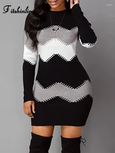 カジュアルドレスニットセータードレス女性服の縞模様のスリムなセクシーなボディコン