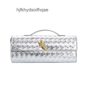 Пряжка Andiamo Woven Renge One Clutch Luxury Cross Stick Lock New Women Bags Sags Fashion Venetas Bottegs кошелек 2024 Леди плеч