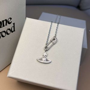 Designer smycken designer halsband hänge halsband hänge halsbandsvivia diamant saturn stift halsband mors dag gåva