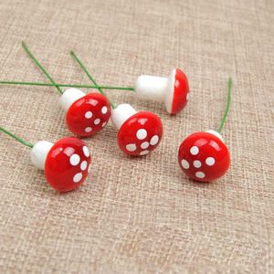 Garden Decorations 50-300Pc Mini Red Mushroom Garden Dotted Small Potted Diy Toy House Landscape Bonsai Plant Garden Decoration Wholesale Ornament