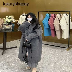 Maxmaras Coat Teddy Bear Womens Cashmere Coats ull Vinter 2024 Löst djupt ihåligt grå pälskorn får kamel medium längd