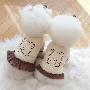 Dog Apparel Dogs Couples Dress Roupas Bordado de urso T-shirt para cachorrinhos Roupas de gatinho chihuahua bichon roupas de estimação figurinos 2024