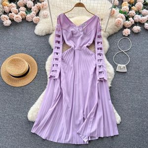 Vestidos casuais mulheres chiques roxo esvoaçou vestido de manga longa outono 2024 estilo ladies vil de gola em vés