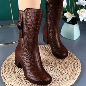 Cowboy Boots for Women High-Top Faux Leather Winter Shoes Retro Womens Boots Heeled Ankel Boot Western Warm Plush Botas de Mujer 240415