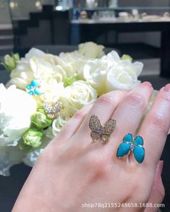 Designer sênior original Vancefe Ring Butterfly Ring Blue Pine White Shell 18k Gold Rose Full Diamond Ring Feminino Non Fading