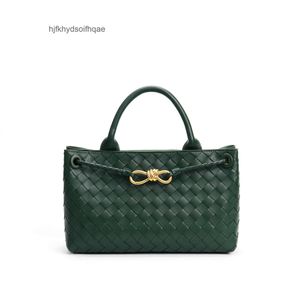 BARTEEGA High Summer Lady Lady Tote Andiamo Bag Desgner 2024 ombro veneeta Fashion venetaz Bolsas femininas Capacidade Straddle Straddle East/West grau PTUD