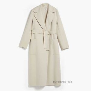 Women's Wool Coat Cashmere Coat Designer Fashion Show Samma kappa klassiska märke Maxmaras Kvinnor dubbelsidig fårull Långt lapelrock Beige Po2O