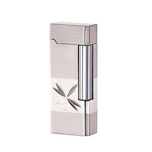 Derui Carving DragoyフィギュアLong Grinding Wheel Open Flame Lighter