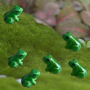 30 ПК Смола мини -зеленые лягушки миниатюрные фигурки животные модели садовый махский ландшафт