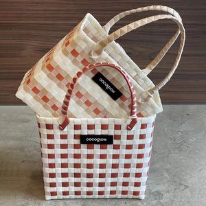 Luxuosa bolsa de praia casual férias casual handmade rattan saco requintado tecido feminina bolsa bolsa de cesta 240426