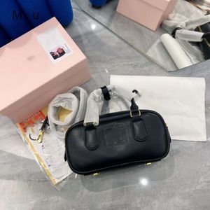 Самая продаваемая сумка по кросю новая 85% фабричная корейская версия боулинг с большой пропускной способностью и модной пластиковой запечатанной коробкой сумкой