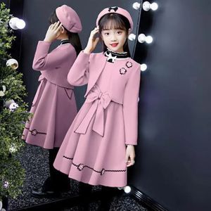 Mädchen Herbst 2024 Koreanischer Stil Red Wooll Anzugs Prinzessin Kleid Fashion Baby Kinderkleidung 240423