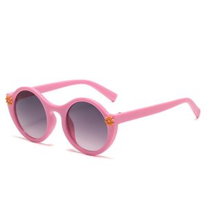 Barndesigner solglasögon utomhus nyanser mode klassisk baby härlig solglasögon lyxig glasögonblandning färg
