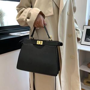 Äkta läder designer väskor kamera sooho disco tassel lyx kvinnor svarta axelväskor kors kropp mode män stad totes handväska koppling hobo messenger bag33