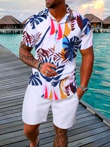 Mens Sportswear 2 Piece Casual Beach Style Polo Shirt Kort ärmknapp Up Tshirt and Shorts Casual Mens Wear 240416