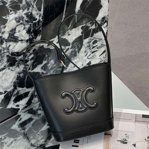 Женские сумочки CE Bag Bag Dagenger Designer Cel Canvas Split Leather Bucket Cowhide имеет красивую способность подлинной кожа