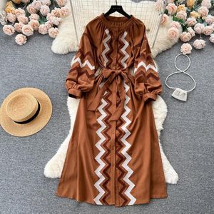Casual Dresses Autumn Dress Women Elegant Vintage Embroidery With Belt Round Neck Button Up Long Sleeve Side Slit Midi