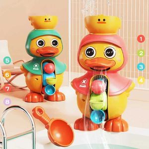 Babybadspielzeug Kinder Dusche Bad Spielzeug süße Ente Badewanne Spielzeug für Kleinkinder 1-4 Jahre alt mit rotierenden Wasserrädern Badezimmer-Saugwasser Wasser Wasser