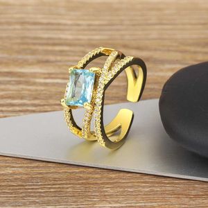 Band Rings Nidins ny kreativ design inlagd med zirkon Multilayer öppen ring för kvinnors charm finger smycken tillbehör jubileumsfest gåvor q240427